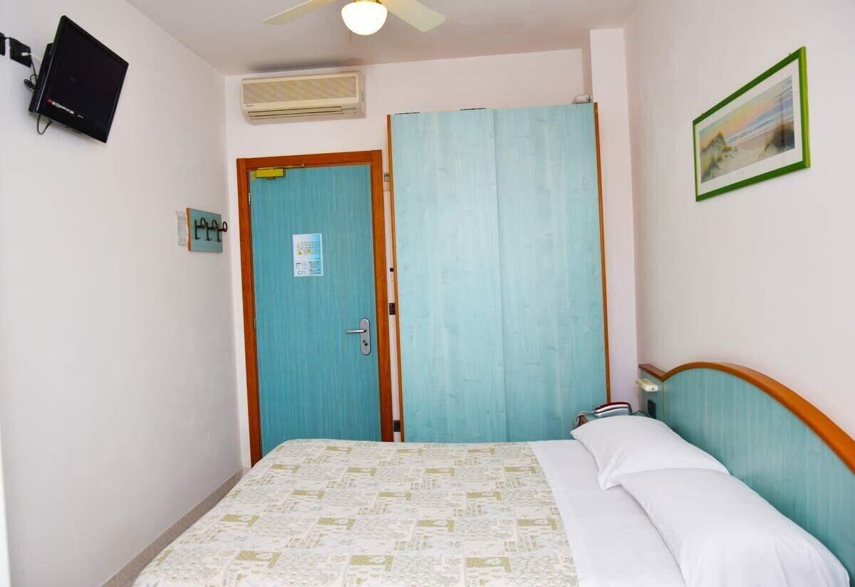 Hotel Astor Alba Adriatica Extérieur photo
